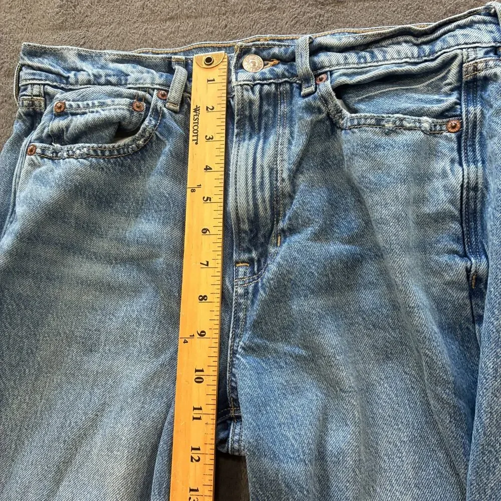 American Eagle Light Wash Blue Super High Rise Baggy Wide Leg Jeans Women's Sz 6 - Picture 4 of 10